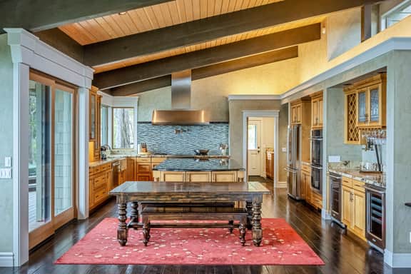 Oceanfront Dream Hideaway and Retreat - Blufftop home with hot tub & forever oceanfront views & private cottage - Image 4