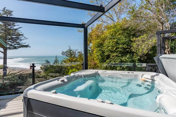 Eagle's Landing - Main House - Updated home with ocean views, private hot tub, fire table, outdoor kitchen - Image 2