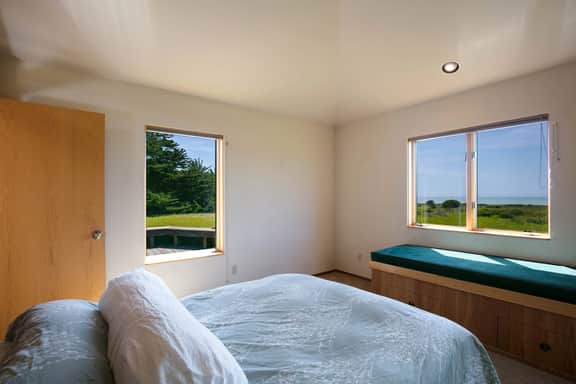 Toto House - Ocean-view Sea Ranch home near the Bluff Trail - Image 5