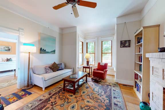 Magnolia Ranch Vineyards - Healdsburg Victorian Cottage on Vineyard Estate - Image 3