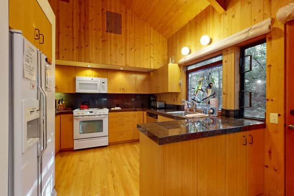 Longwell House - Forested home with private hot tub & fireplace near trails - Image 4