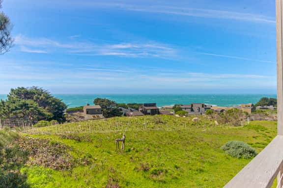 Gewing House - Sea Ranch home with private hot tub near Pebble Beach - Image 4