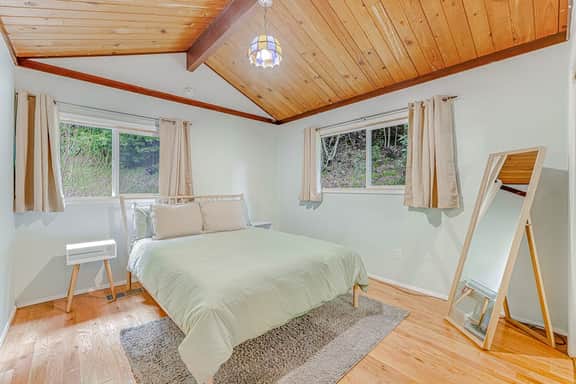 Hacienda - Russian River Forest Retreat with Unique Studio - Image 5