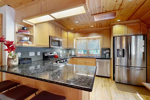 Monte Rio Dream - Dog-Friendly Redwood Cabin with Hot Tub and Deck - Image 3