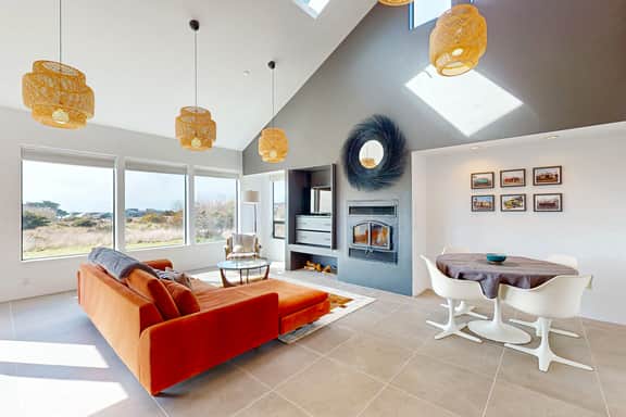 Blue Mermaid - Ocean-view home with hot tub near Walk On Beach, dogs welcome - Image 2